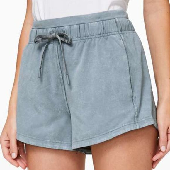 Lululemon Inner Glow Short 3" - 12 Washed Chambray RARE COLOR - Picture 1 of 6
